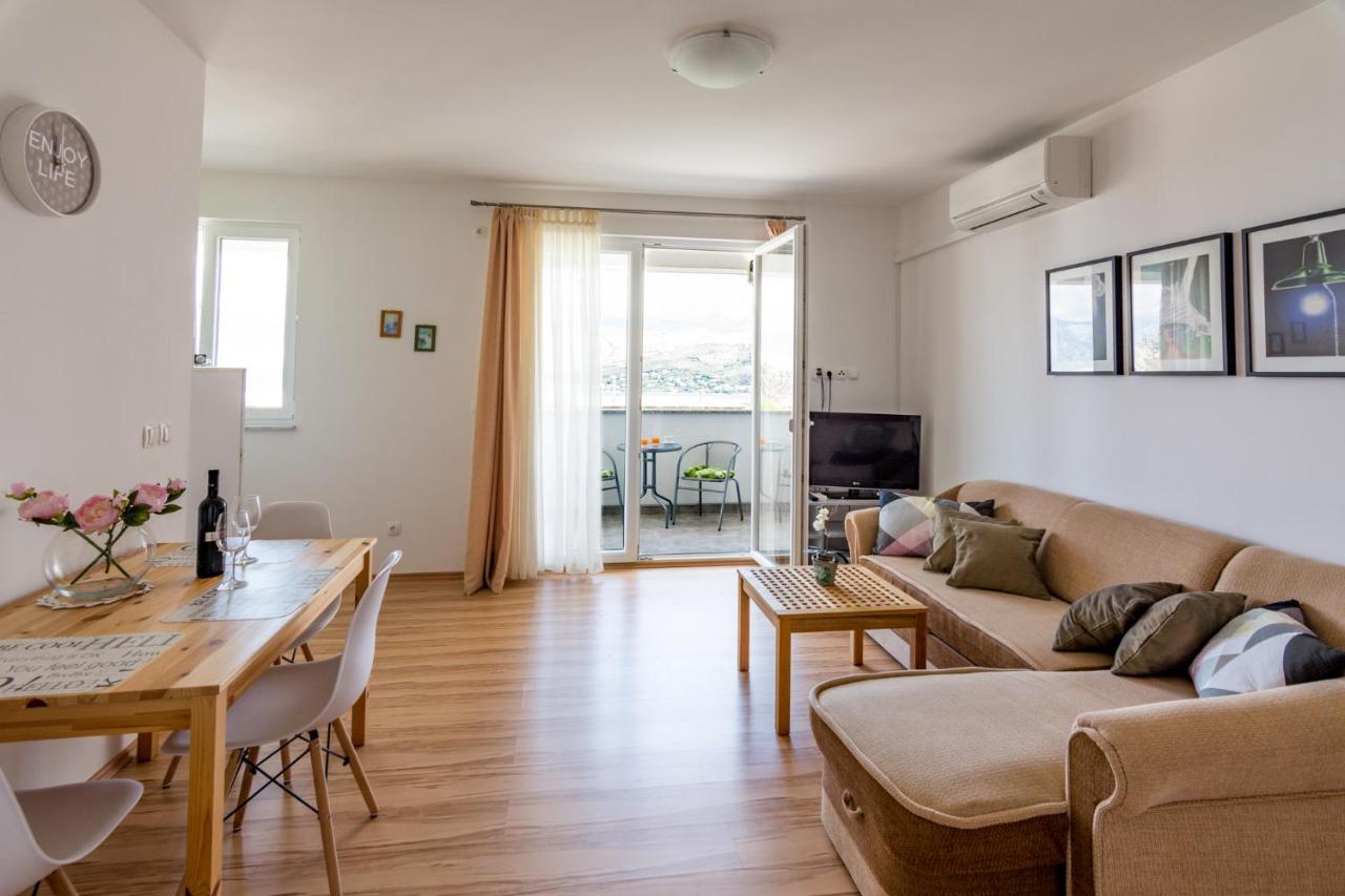 Apartments Veronika パグ エクステリア 写真