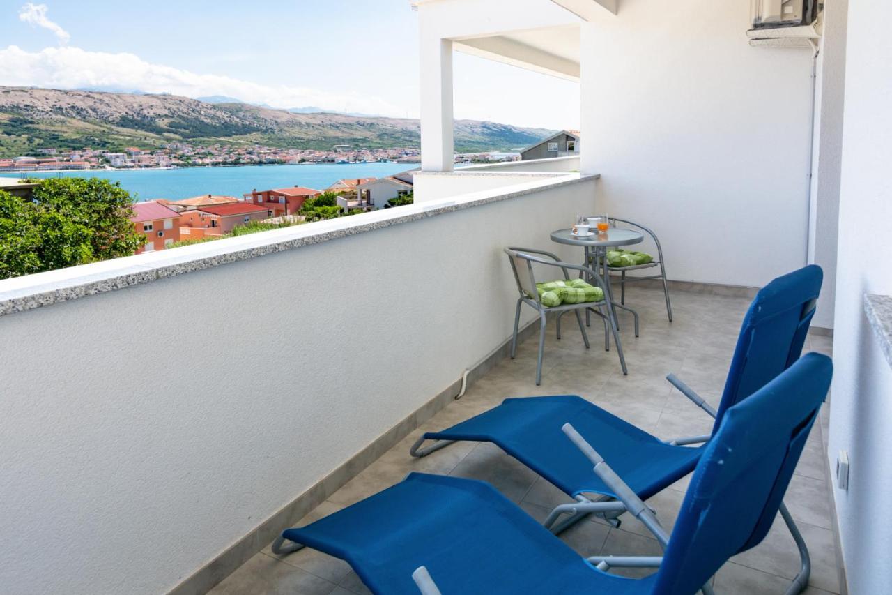 Apartments Veronika パグ エクステリア 写真